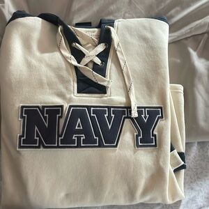 Men’s Navy sweatshirt